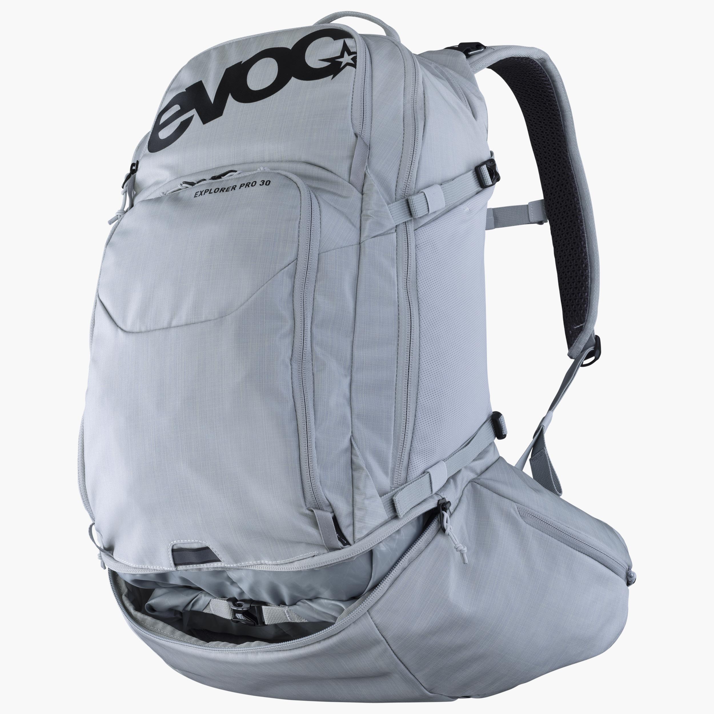EXPLORER PRO 30 - Fully equipped MTB Transalp backpack with optimal ventilation