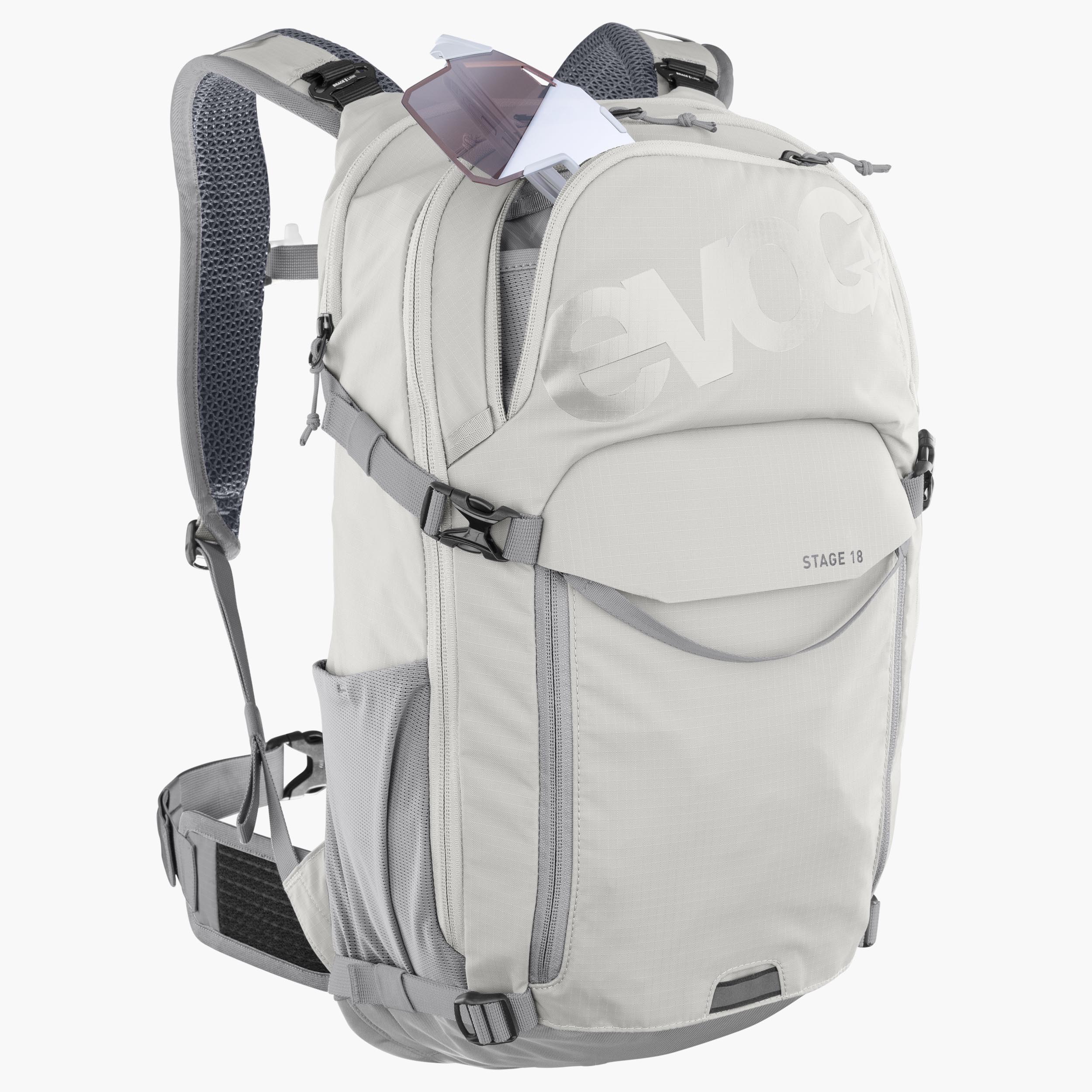 STAGE 18 - Vielseitiger und technischer MTB-Rucksack mit optimaler Belüftung
