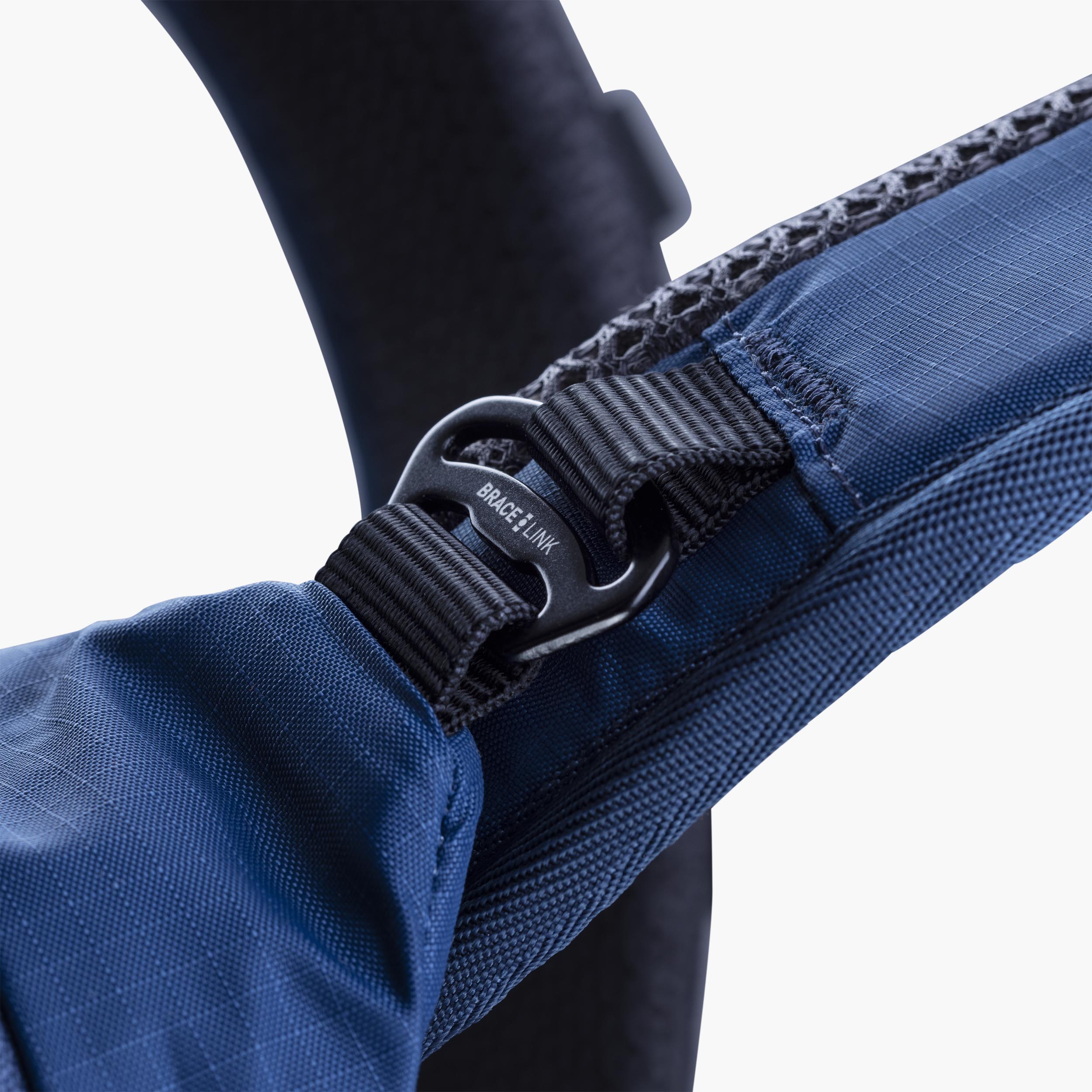 STAGE 18 - Versatile and technical MTB backpack with optimised ventilation