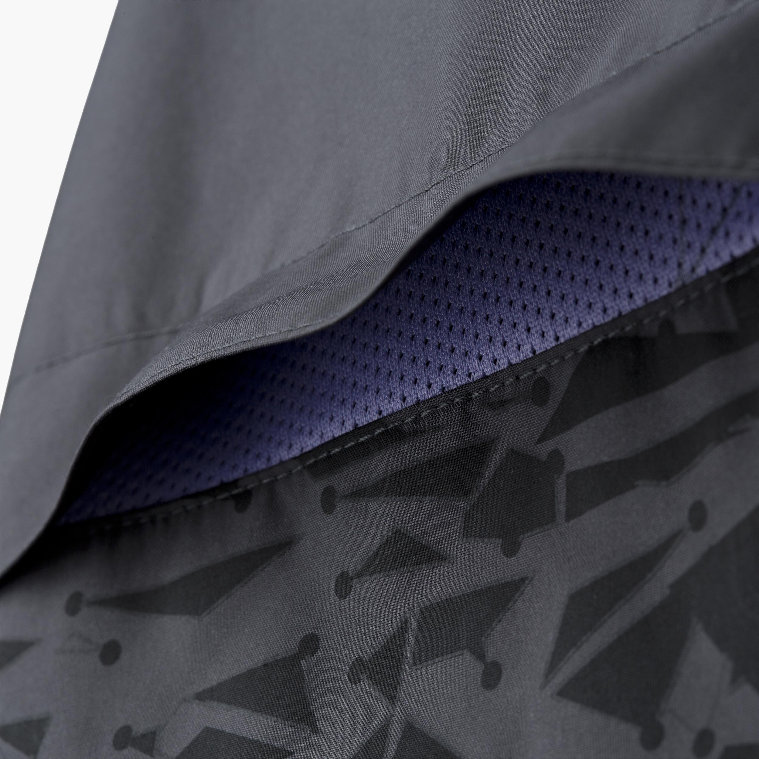 ANORAK - Wind and water-repellent jacket with integrated belly pocket