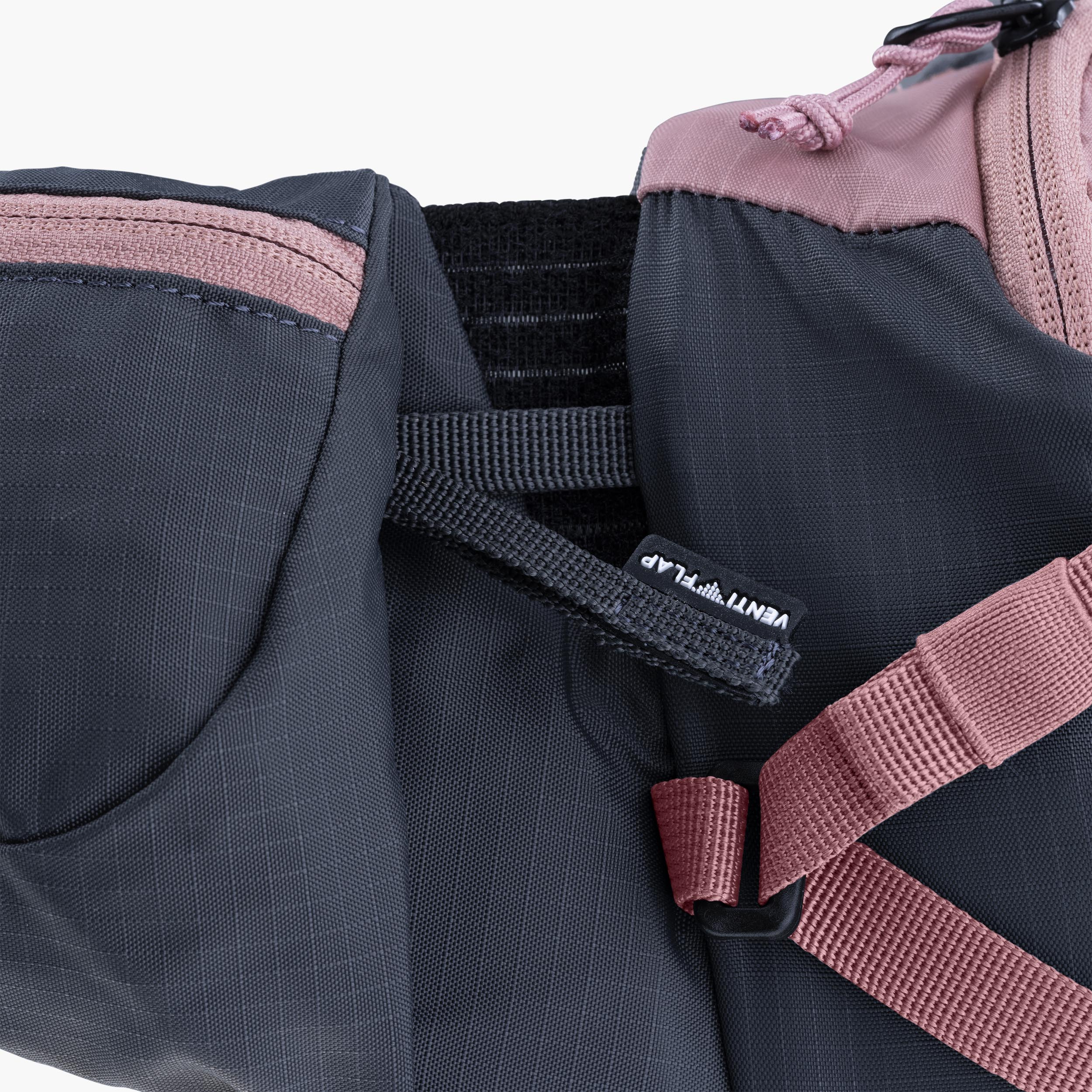 HIP PACK PRO 3 + HYDRATION BLADDER 1,5 - Belüftete Hightech-Hüfttasche mit sportlichem Halt inkl. Trinkblase