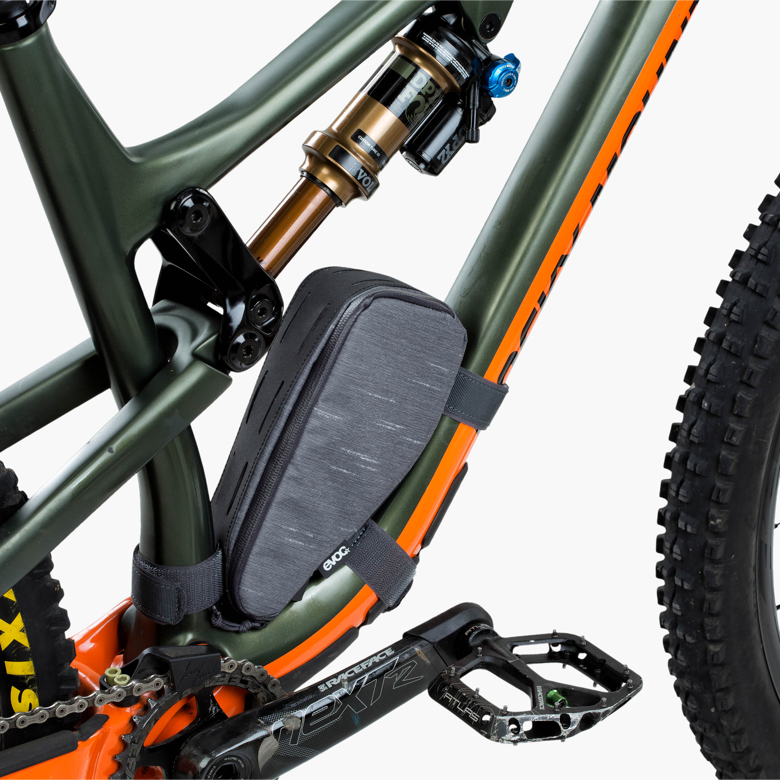 MULTI FRAME PACK M